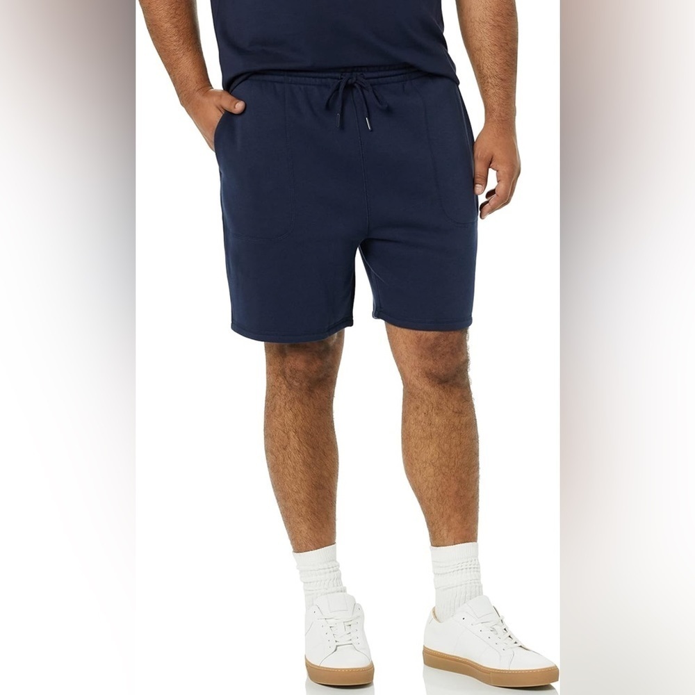 0310 - AMAZON Aware Men’s Medium Midweight Soft Fleece Shorts